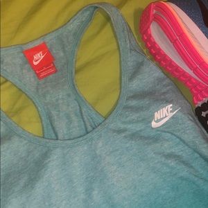 New Nike Ombré Tank Top NWOT